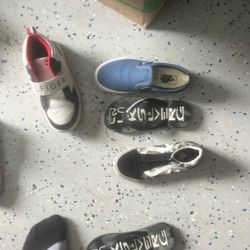 Shoes, flip-flop size one and two 