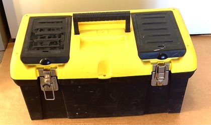 TOOL BOX NEW  $10