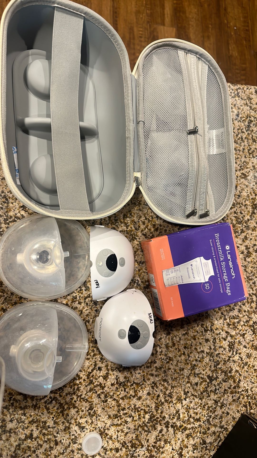 Mom cozy Breast Pump