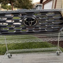OEM 2016-2023 Toyota Tacoma Front Grill