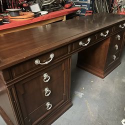 An Executive Desk You Have Always Wanted At A Low Cost.