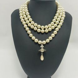 Brand-new three-layer pearl necklace with silver pendant