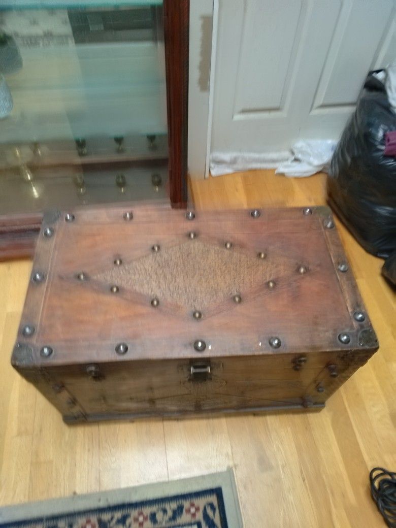 Beautiful Trunk  $ 75