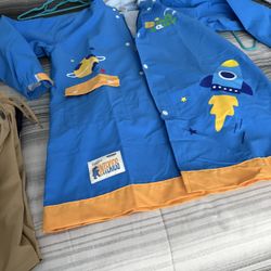 Kid Dino Raincoat With Compartment To Keep Backpack Dry 