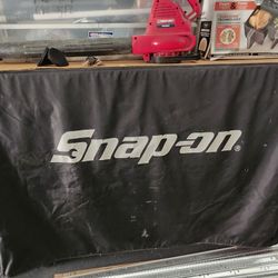 Snap ON Tool Box Forsell.  $3800.00