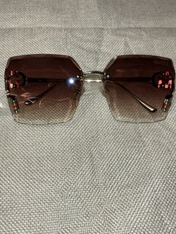 Beautiful Sun Glasses