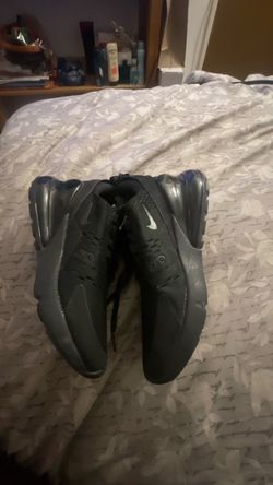 nike air 270 size 5 women