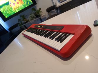 Casiotone CT-S200 piano