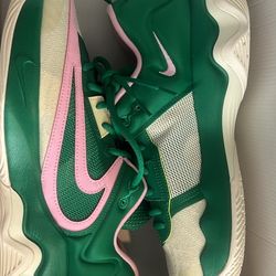 Nike Giannis Immortality 3 size 11.5 m