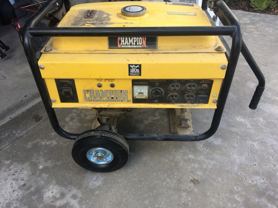 Champion 3500 Watt Generator 6.5 hp