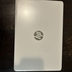 HP Stream With Charger 