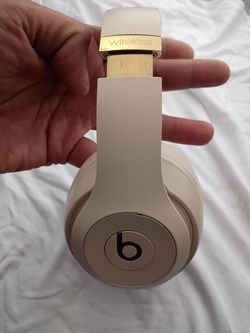 Beats Studio3 Wireless headphones featuring active noise cancelling technology.
