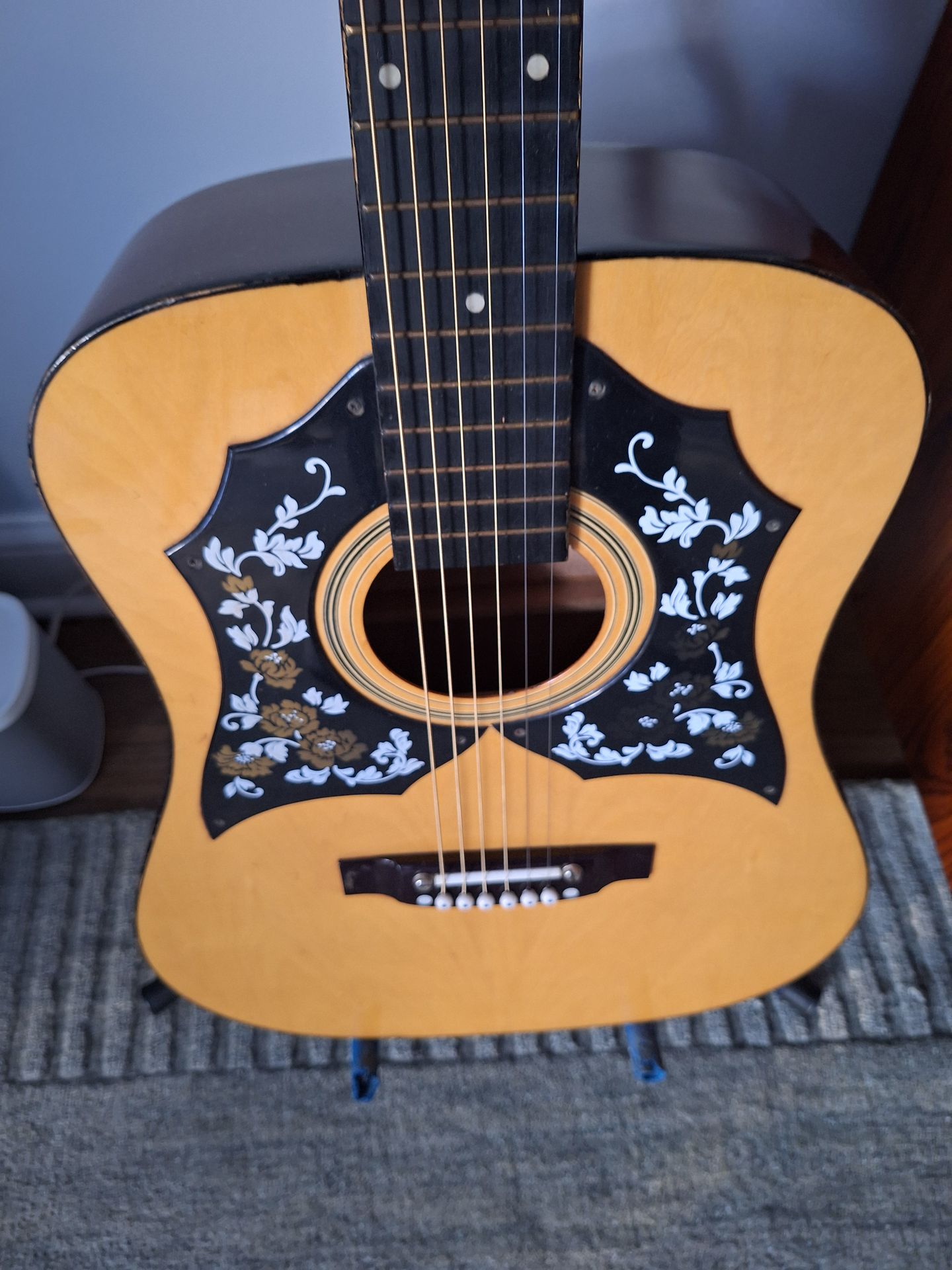 Vintage Checkmate G425 acoustic guitar