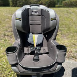 Graco Convertible car seat - Extend2Fit