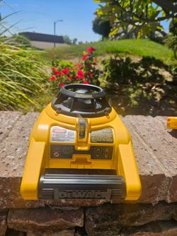 De walt  Laser New