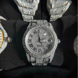 💎 VVS Moissanite Watch – Passes Diamond Tester 💯 