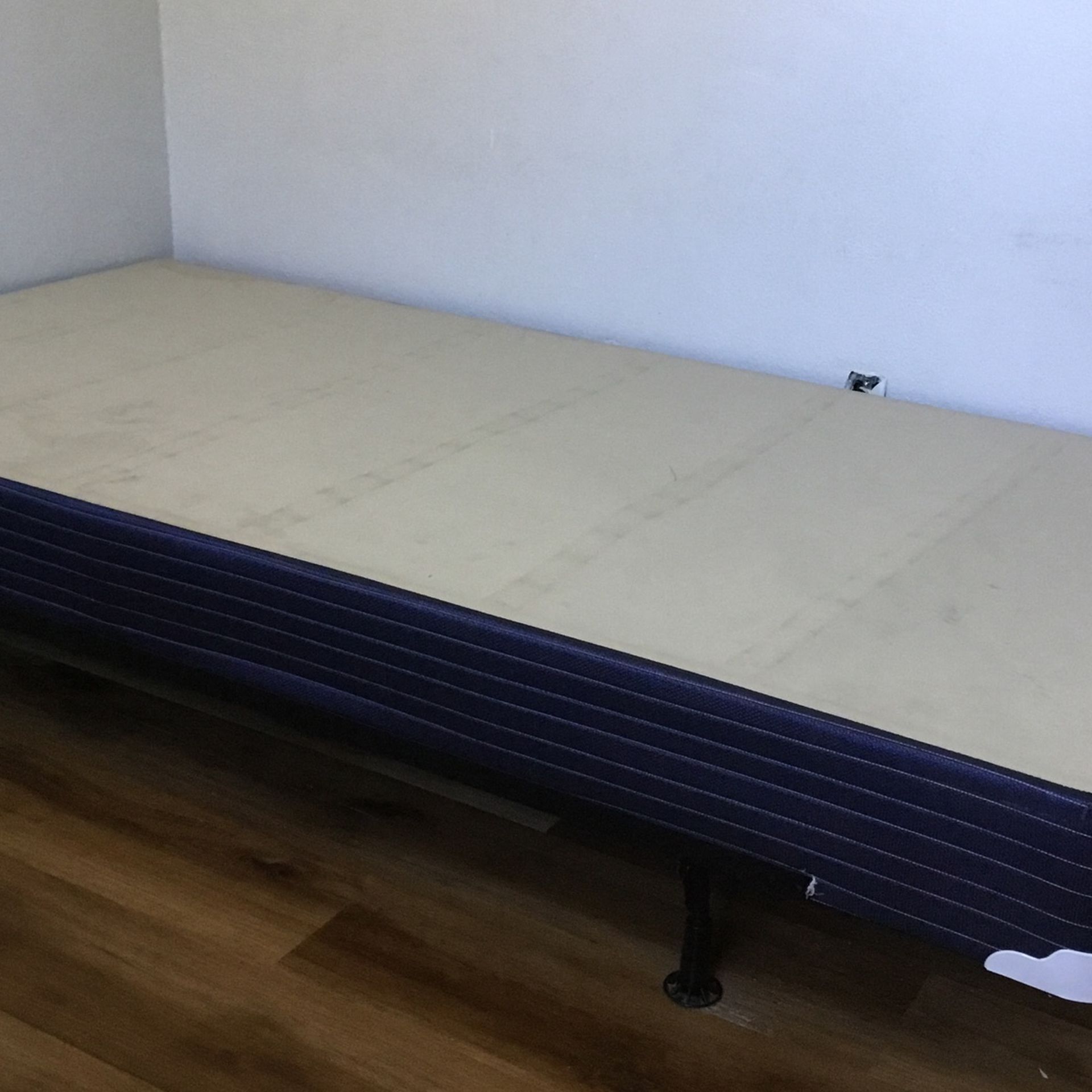 Twin Metal And Box Frame