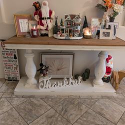 Bayberry Lane Console Table
