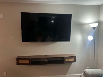 Tv mounting