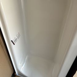 Bootz Industries Aloha 60 in. x 30 in. Alcove Soaking Bathtub with Right Drain in White 