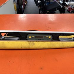 Wedge Pro Smart Level 24”