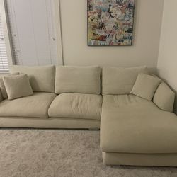 Valyou Sectional Couch