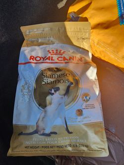 Royal Canin Cat Food 