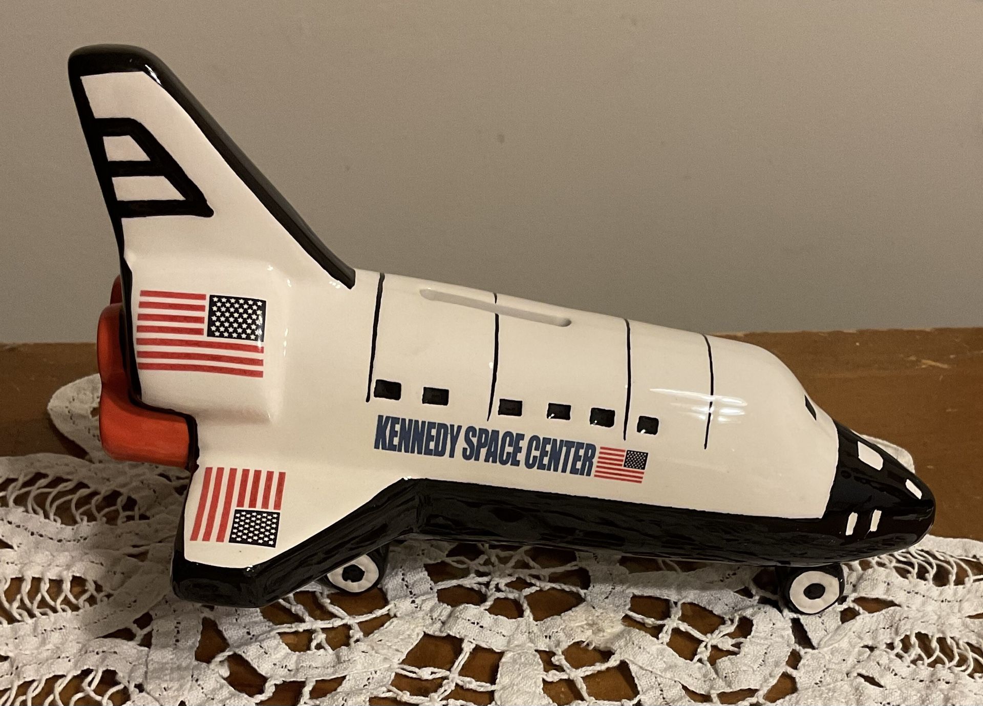 Vintage Ceramic Kennedy Space Center Souvenir Space Shuttle Coin Bank