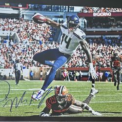 Seattle Seahawks DK Metcalf Autographed 11x14 Photo