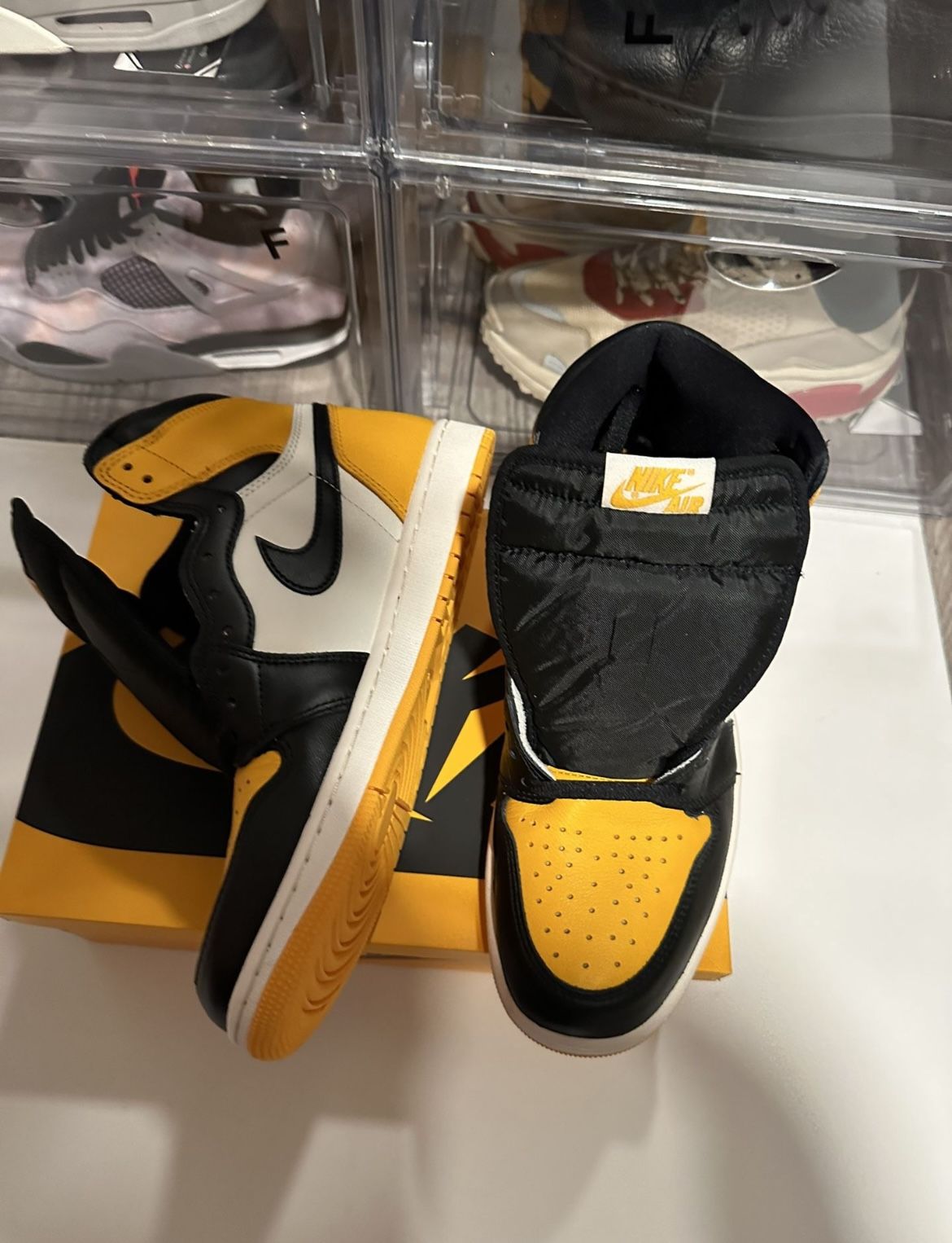 Jordan 1 Yellow Taxi 