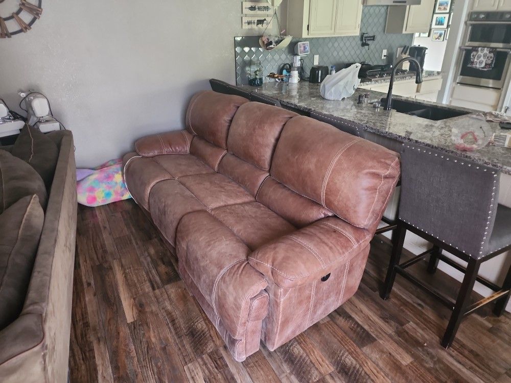 Real Leather Couch With Recliner Set