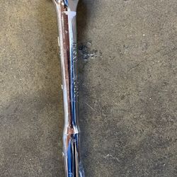HUSKY 24202 RATCHET WRENCH 1/2" DRIVE WITH QUICK RELEASE VERY NICE=Tools-333