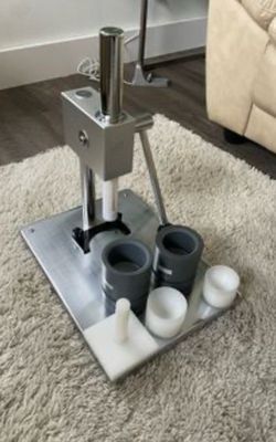 Millibars Bath Bomb Press with 2 Molds – Excellent Condition