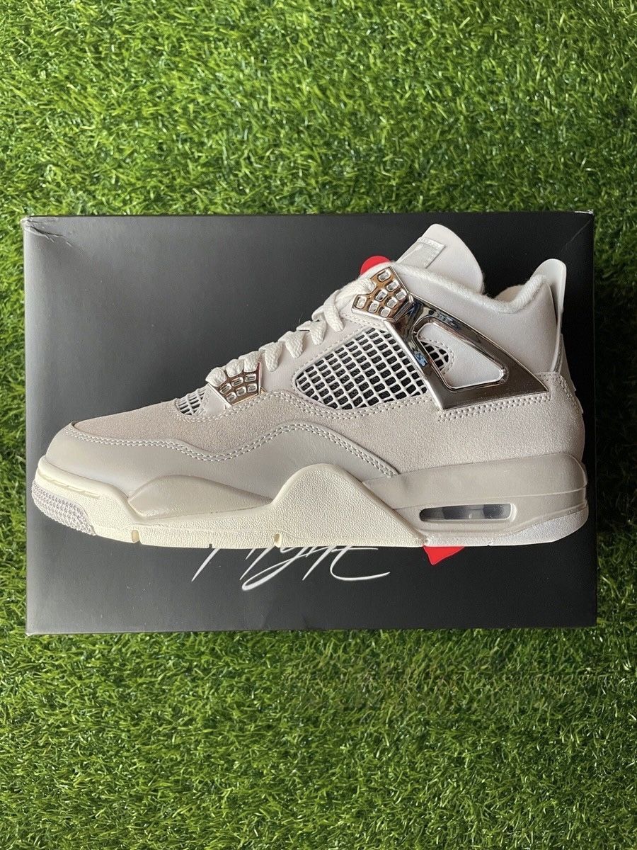 Air Jordan Wmns Air Jordan 4 Retro 'Frozen Moments'