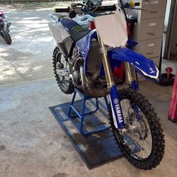 2005 Yz250