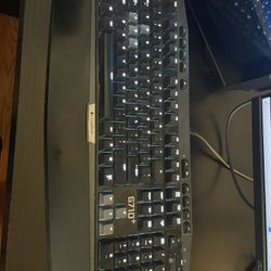 Logitech G710+ Keyboard 