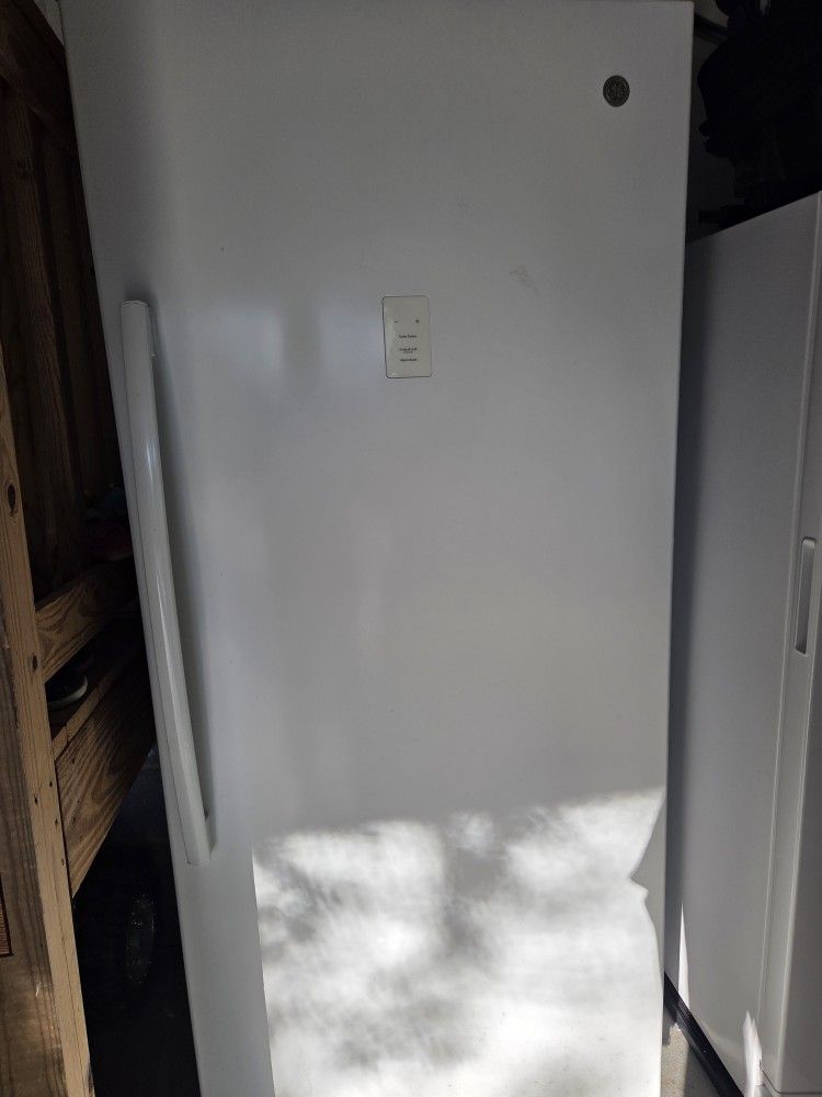 Garage Ready 21.3 cu. ft. Frost Free Defrost Upright Freezer in White