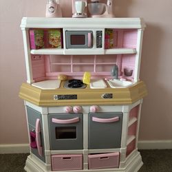Play Kitchen 