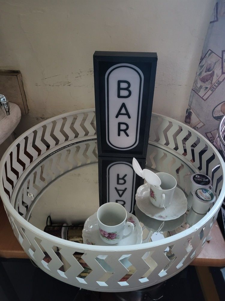 Light Up Bar Sign