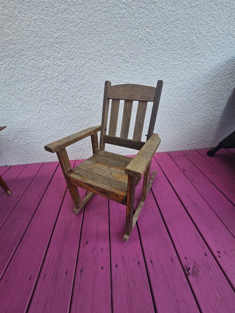 Kid Rocking Chair