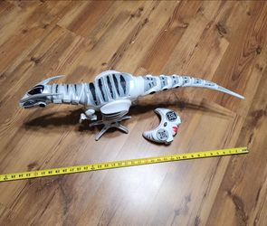 WowWee Roboraptor, a large remote-controlled robotic dinosaur