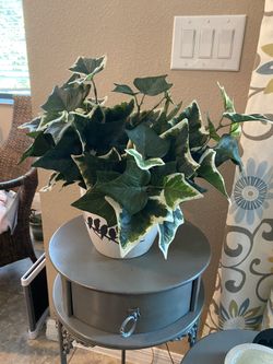 Vase/ fake plant home decoration