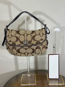 Vintage Signature Coach Shoulder Bag
