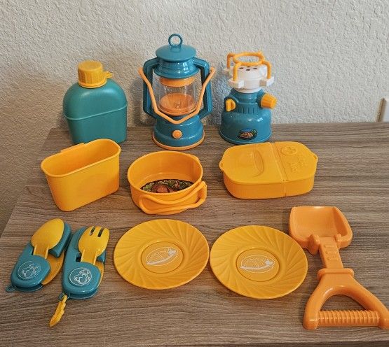 Like New 🏕 Camp Toy 