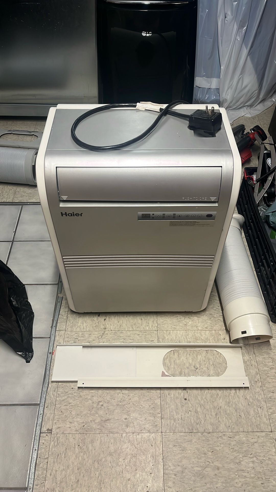Haier 8,000 Btu Portable AC Unit