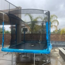 Trampoline kangaroo hoppers