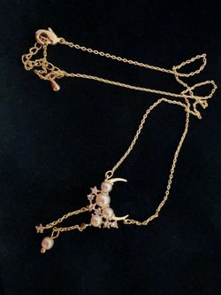 Korean Fashion Gold Moon Pearl Necklace