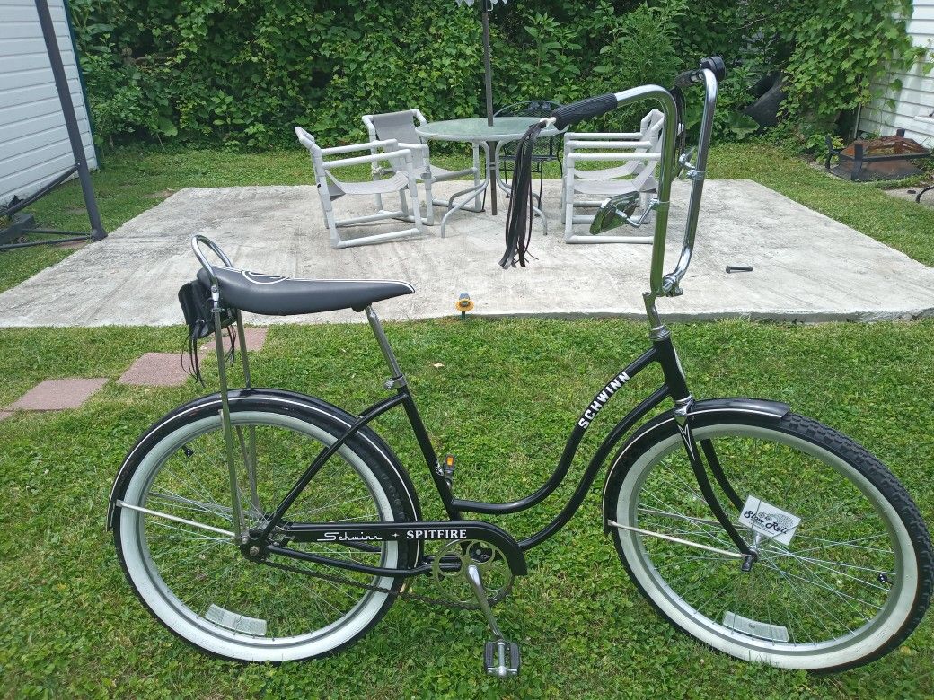 CUSTOM CREATED 26" SCHWINN SPITFIRE BEACH CRUISER