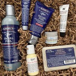 Kiehl’s Men’s Skincare Gift Set 7 Pc