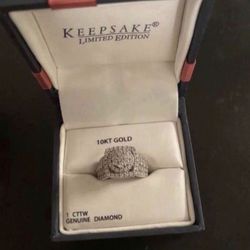 KEEPSAKE LIMITED EDITION BEAUTIFUL RING